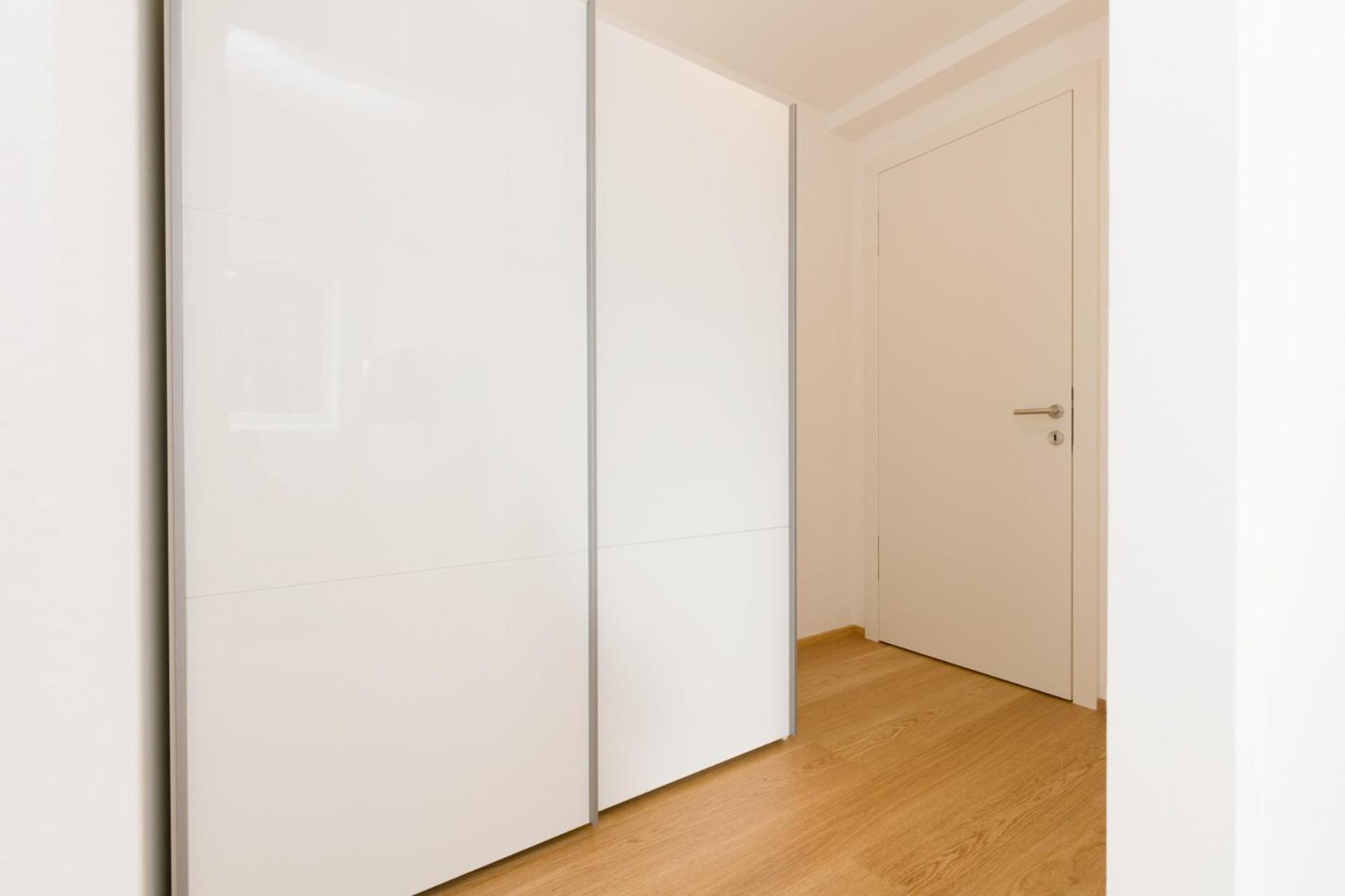 Central Riverside Residences Vienna Room photo